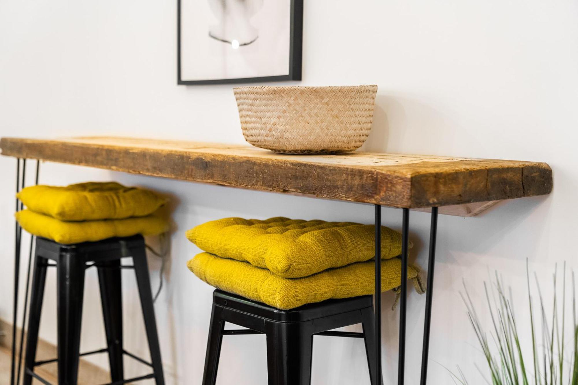 Centre - Loft Style - Free Wifi & Netflix - On Street Parking - 1nt * Birmingham