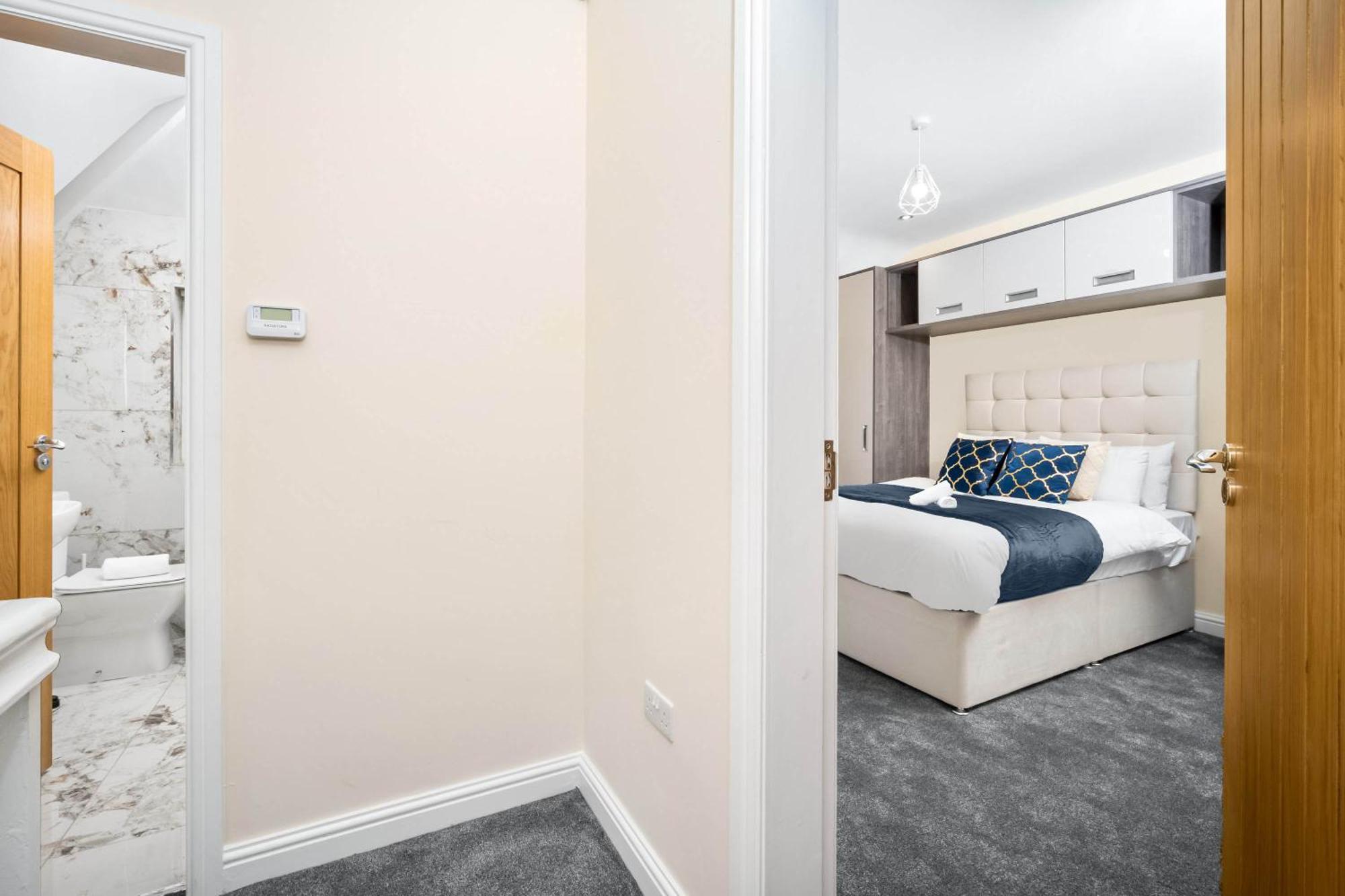 Luxury 4 Bedroom House - Harborne - Rated - Parking - Garden - 6co Holiday home