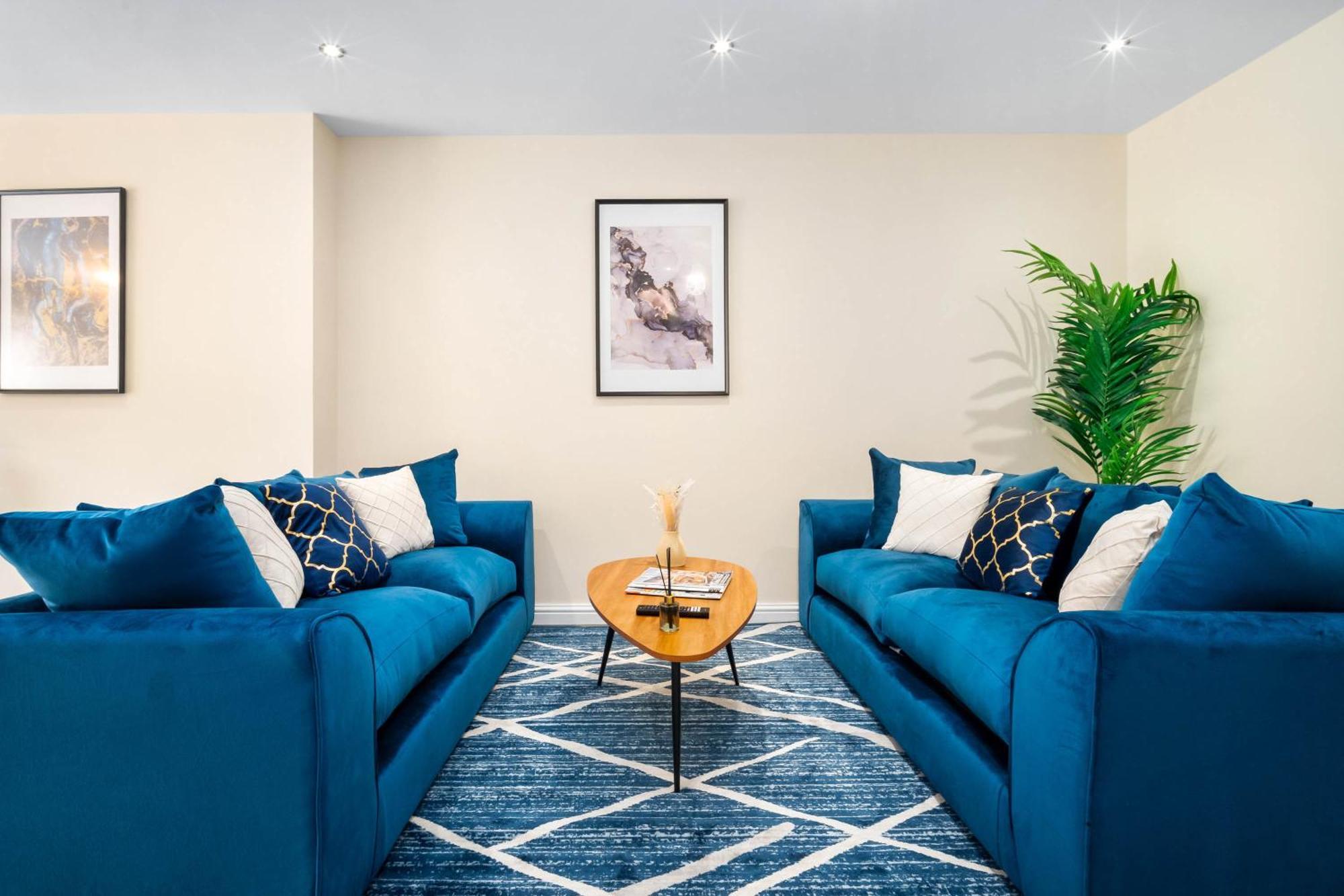 Luxury 4 Bedroom House - Harborne - Rated - Parking - Garden - 6co *
