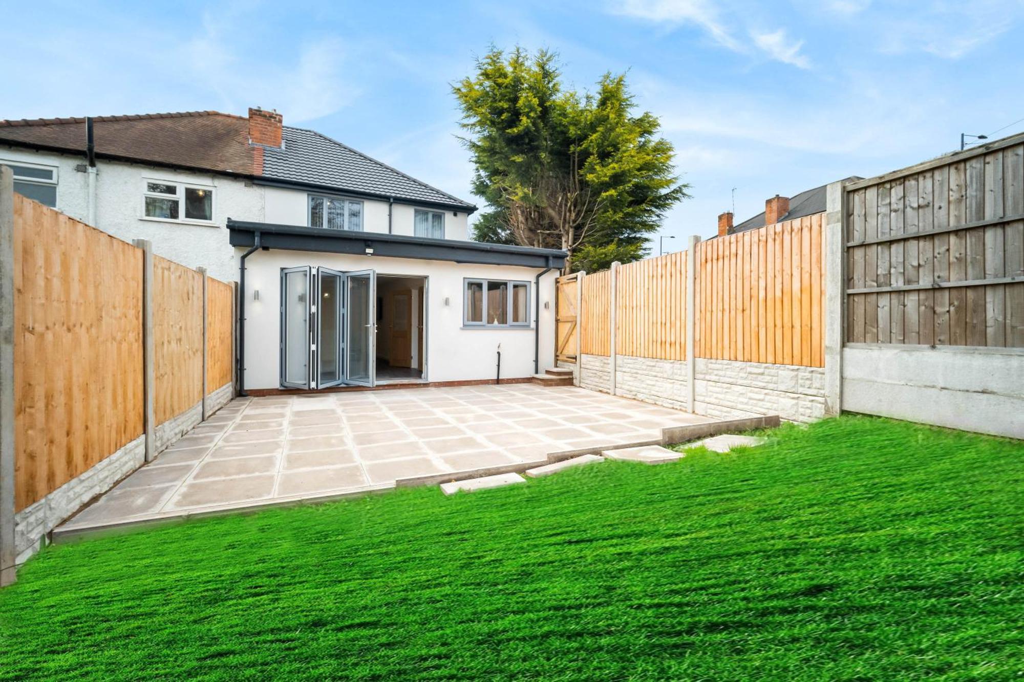 Holiday home Luxury 4 Bedroom House - Harborne - Rated - Parking - Garden - 6co Birmingham
