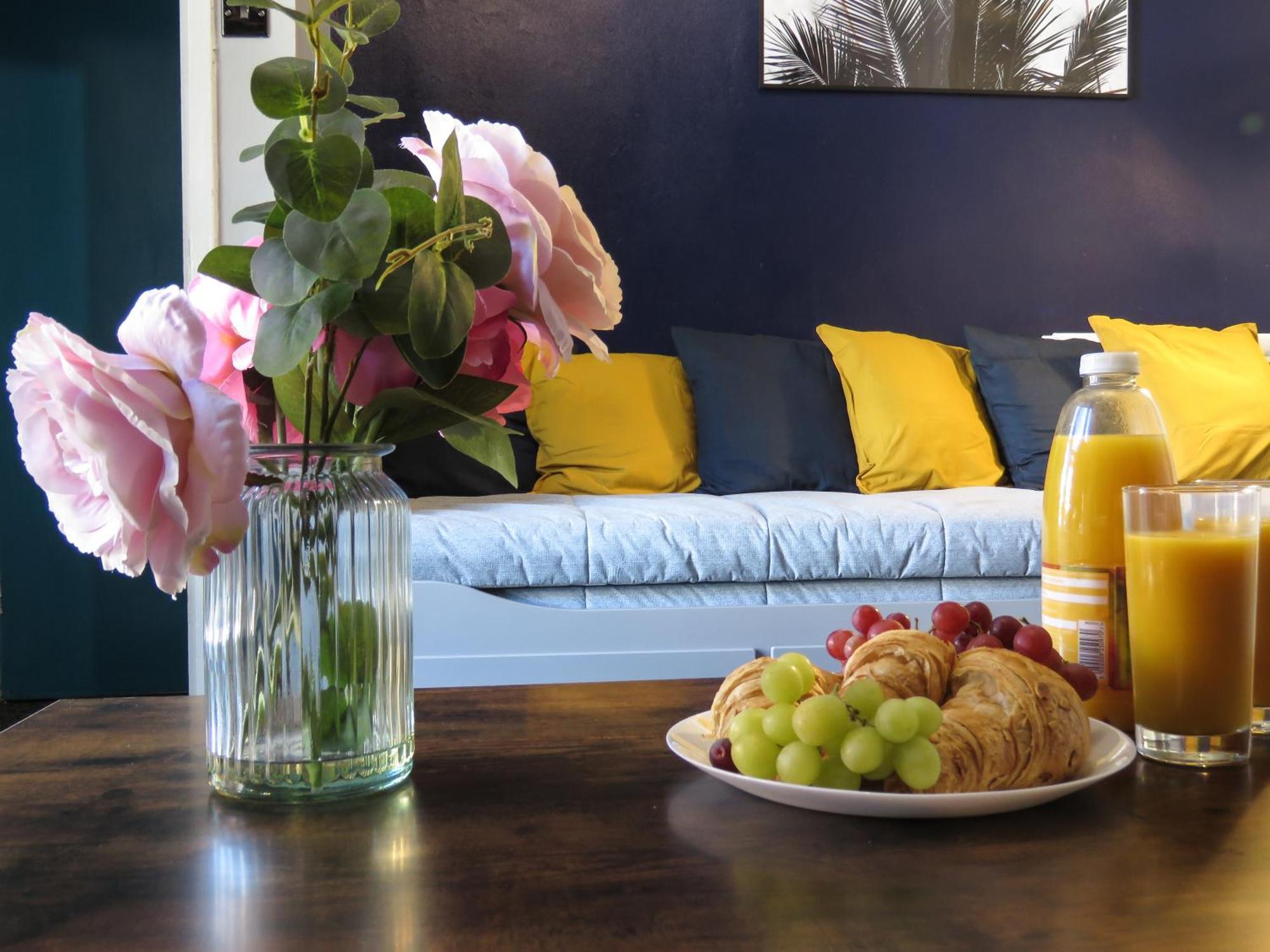 Tudors Esuites One Bedroom Cosy Apartment Birmingham