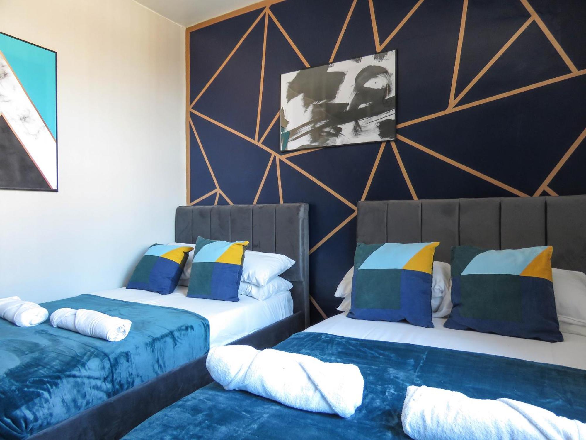 Tudors Esuites One Bedroom Cosy *