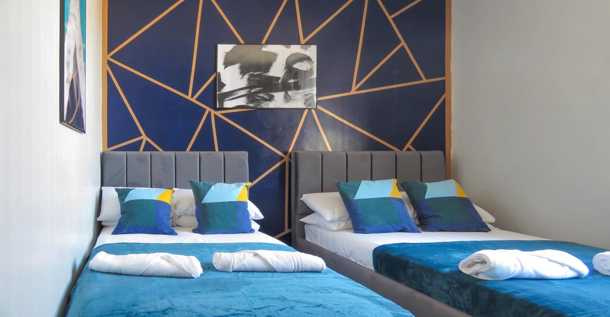 Tudors Esuites One Bedroom Cosy Apartment *