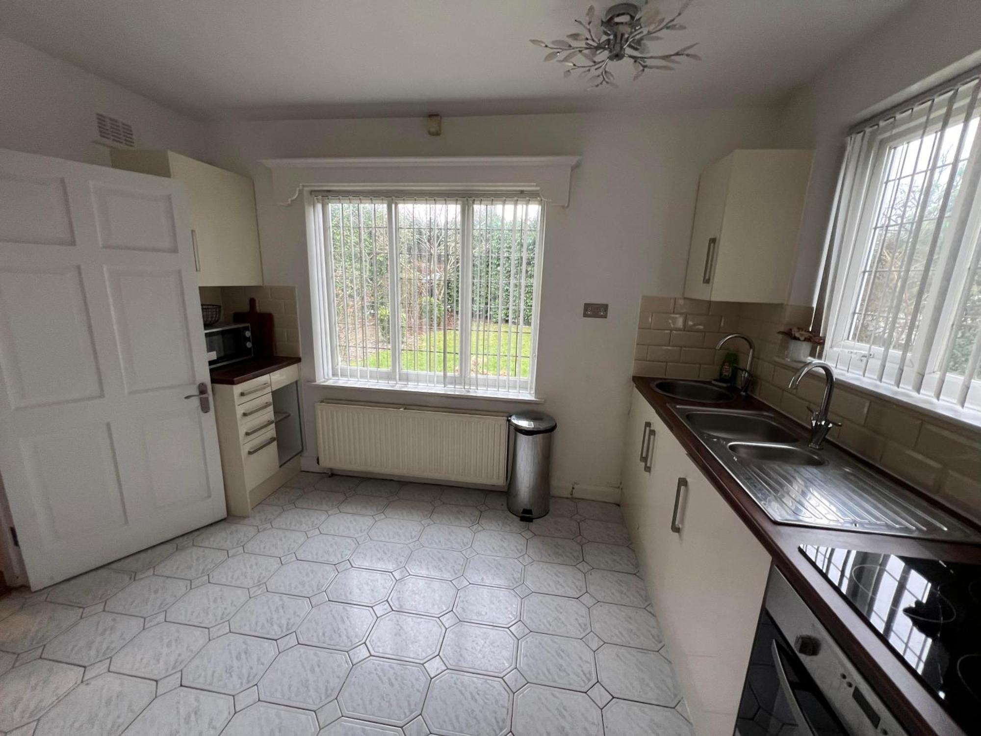 Large 8 Bedroom House In Edgbaston Birmingham