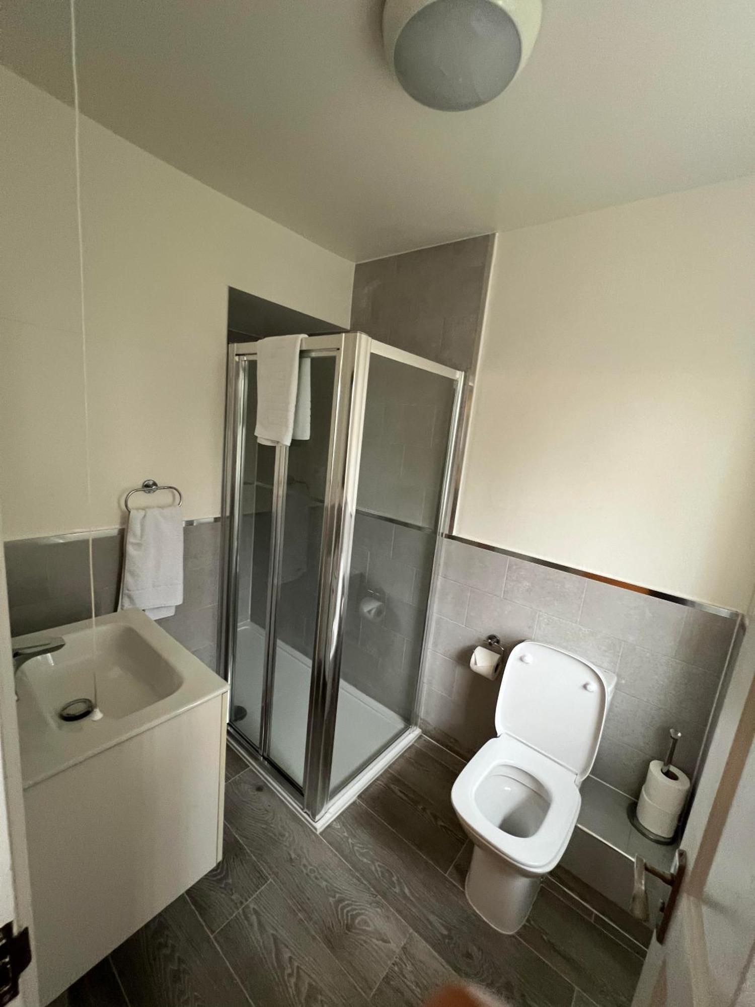 Apartment Large 8 Bedroom House In Edgbaston