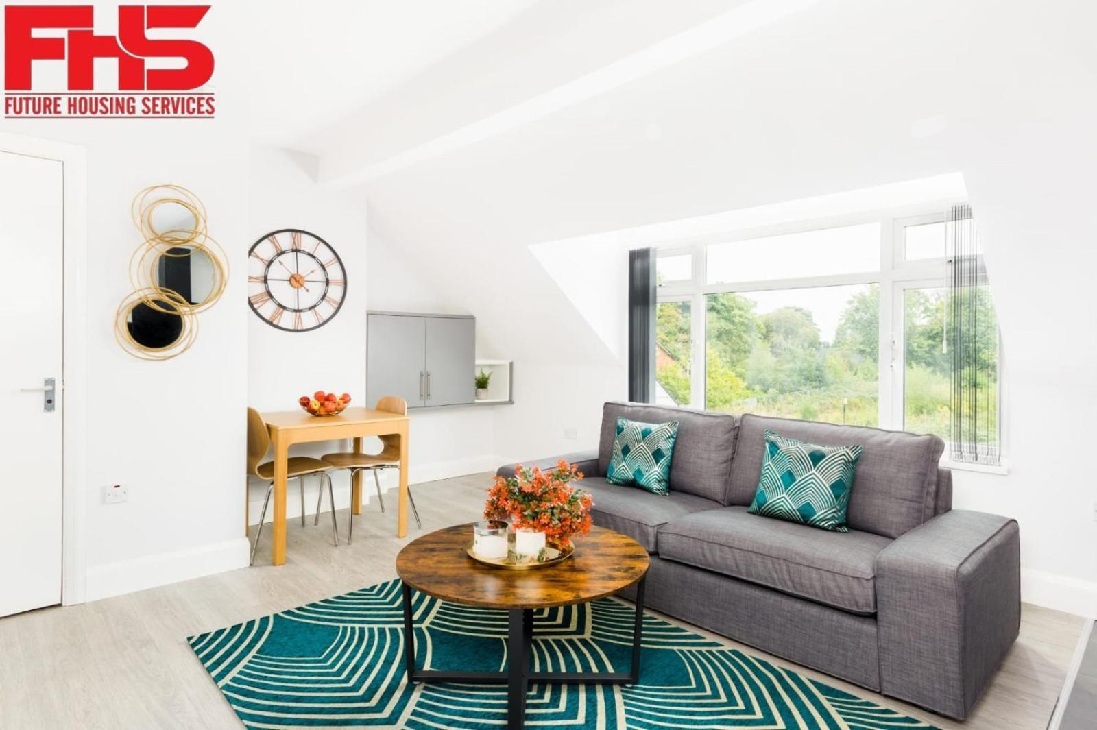 Luxury Comfy 1 Bed Apartment *