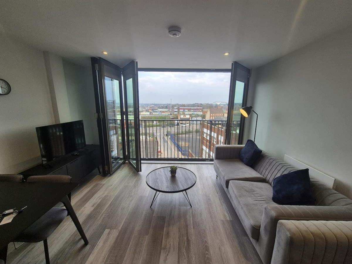 Stunning 2 Bed Apartment