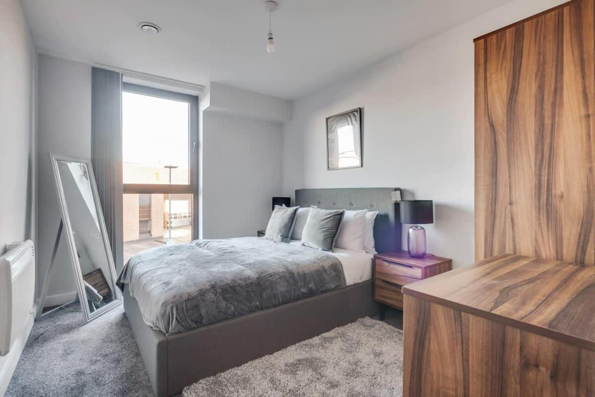 Apartment Smart 2 Bedroom Flat In The Heart Of
