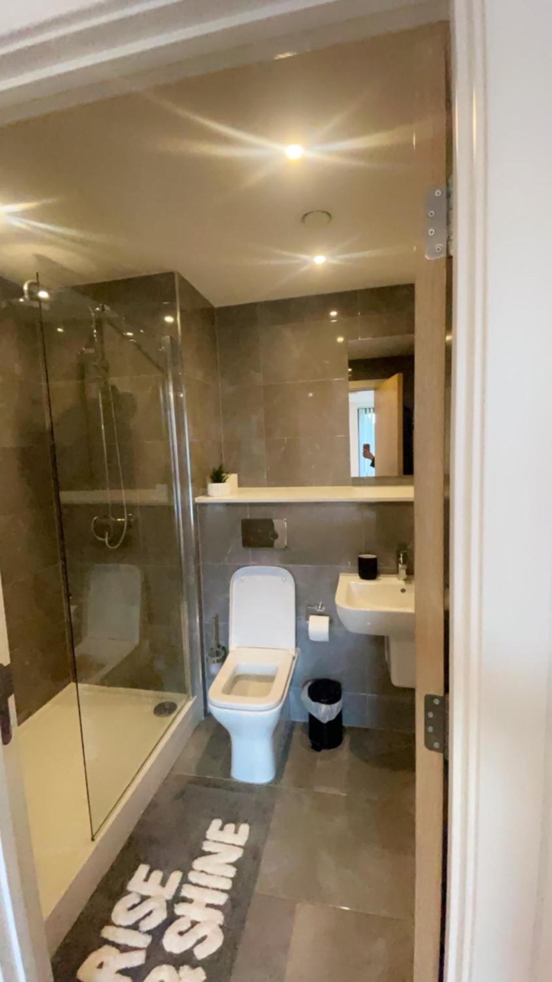 Apartment Exceptional 2 Bed *