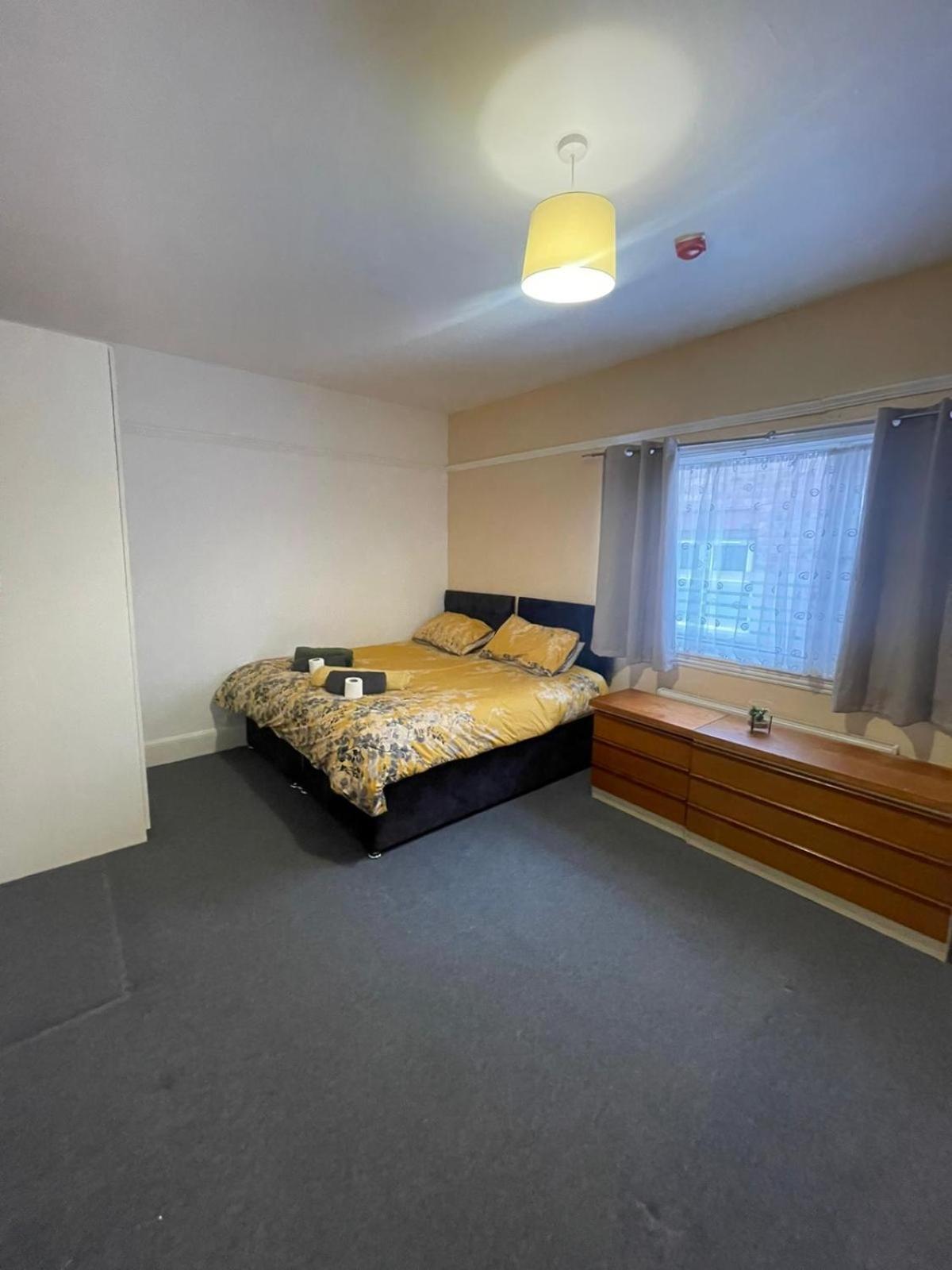 Hostel Devonshire House *