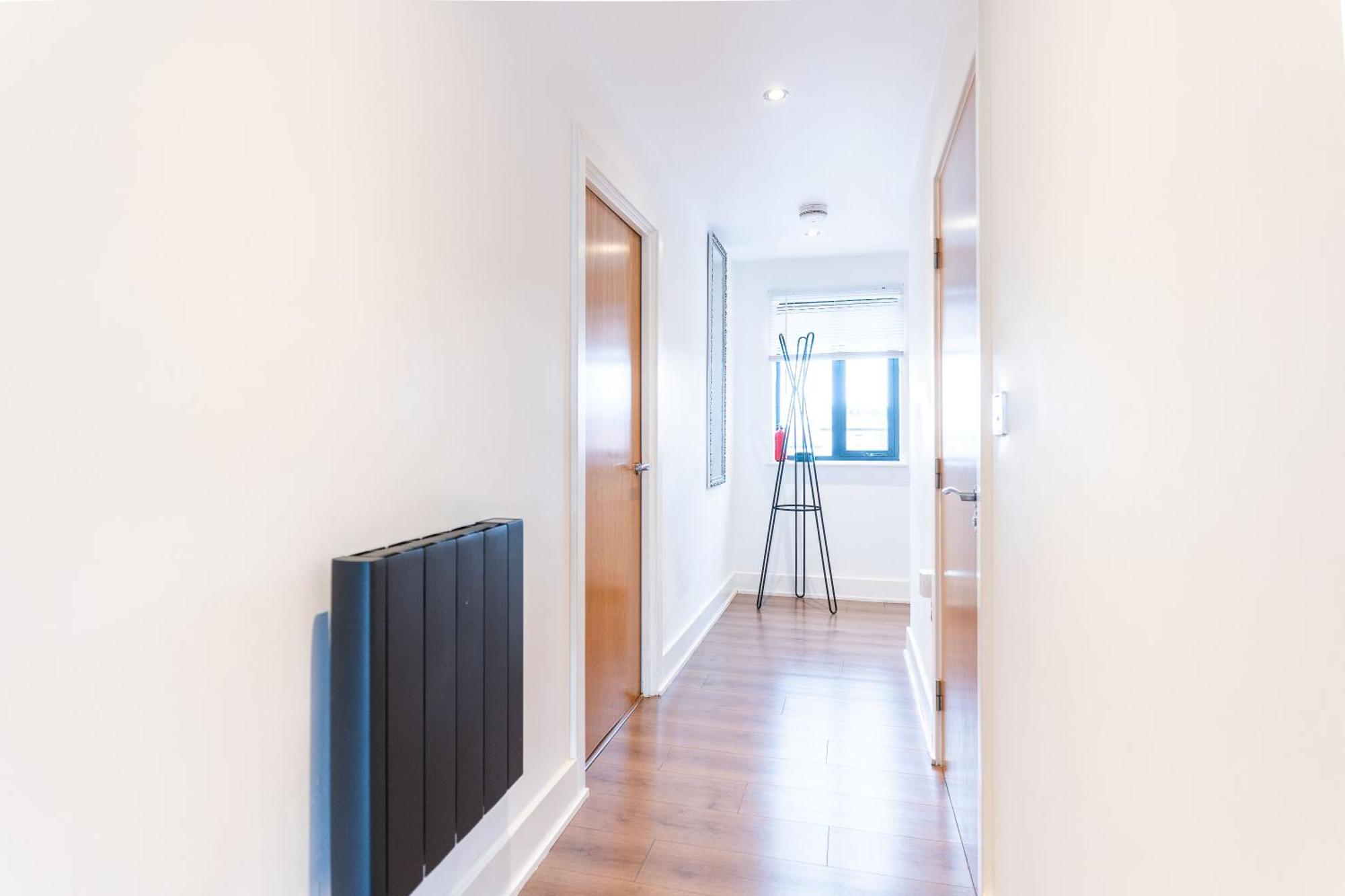Apartment Bright With Balcony Birmingham