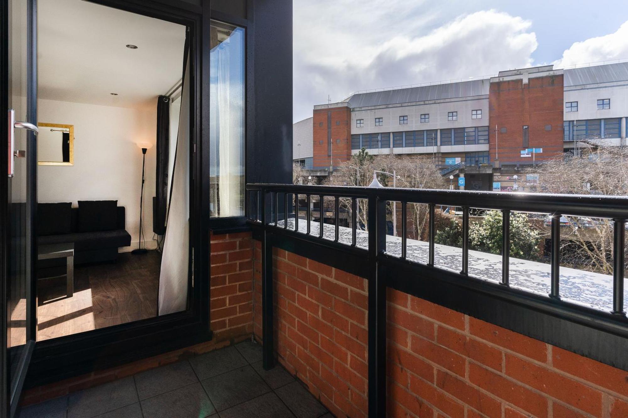 Bright With Balcony * Birmingham