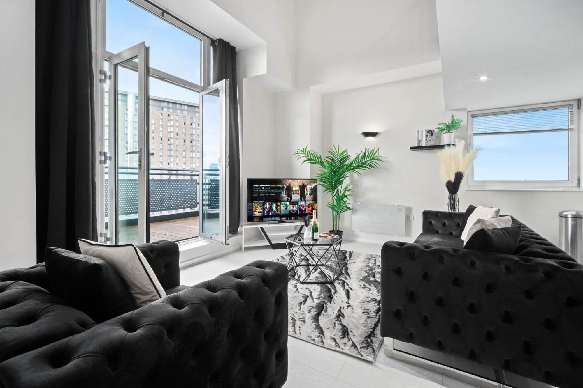 Duplex Penthouse - Centre - Secure Parking - Terrace - Rated - 1401m *