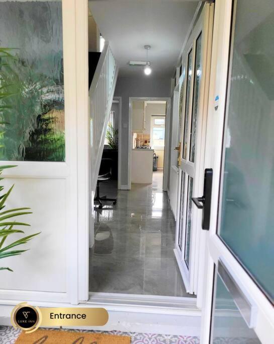 Holiday home Luxury 5-bedroom House, Center Birmingham
