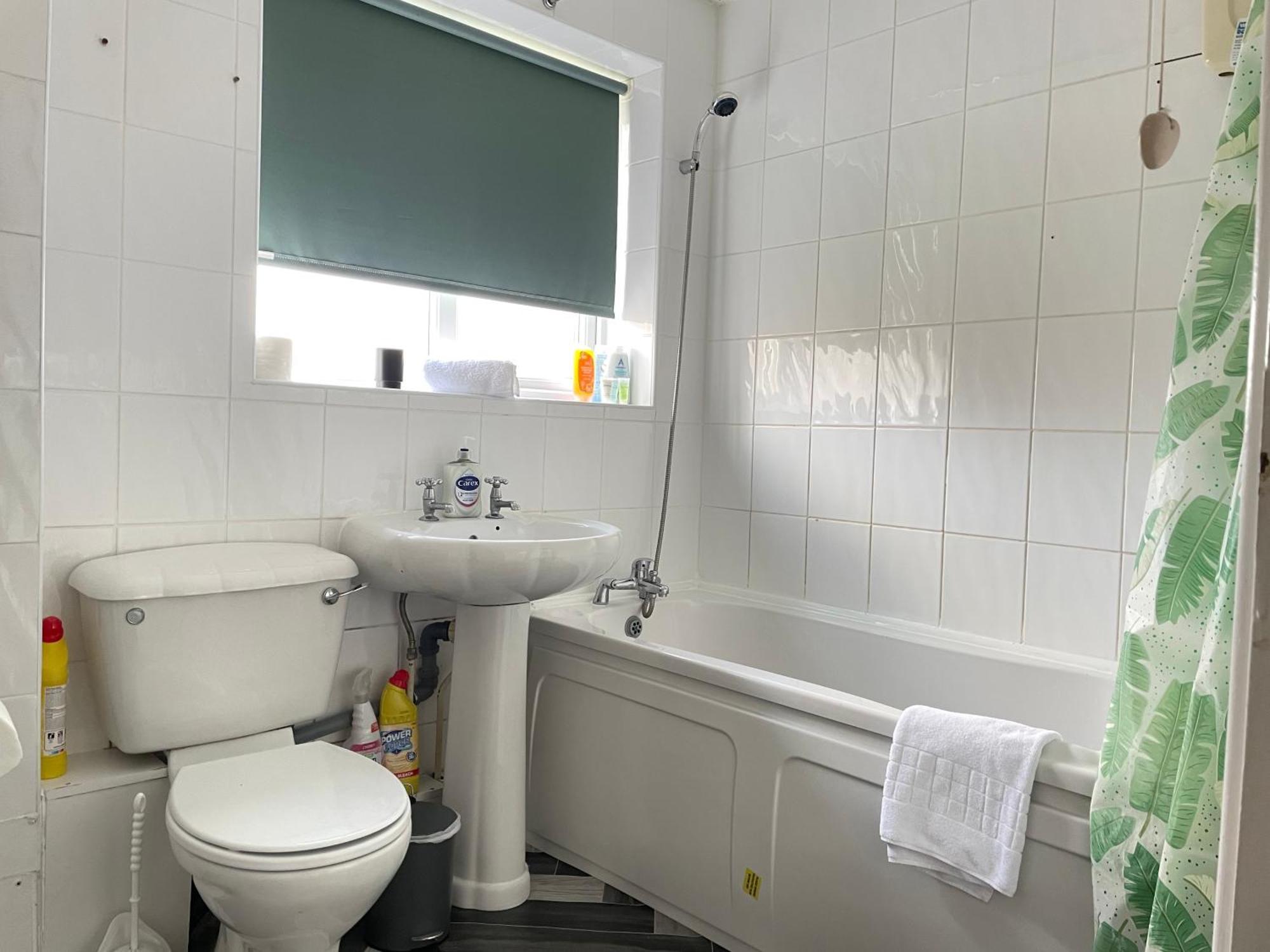 One-bed House With Off-street Parking * Birmingham
