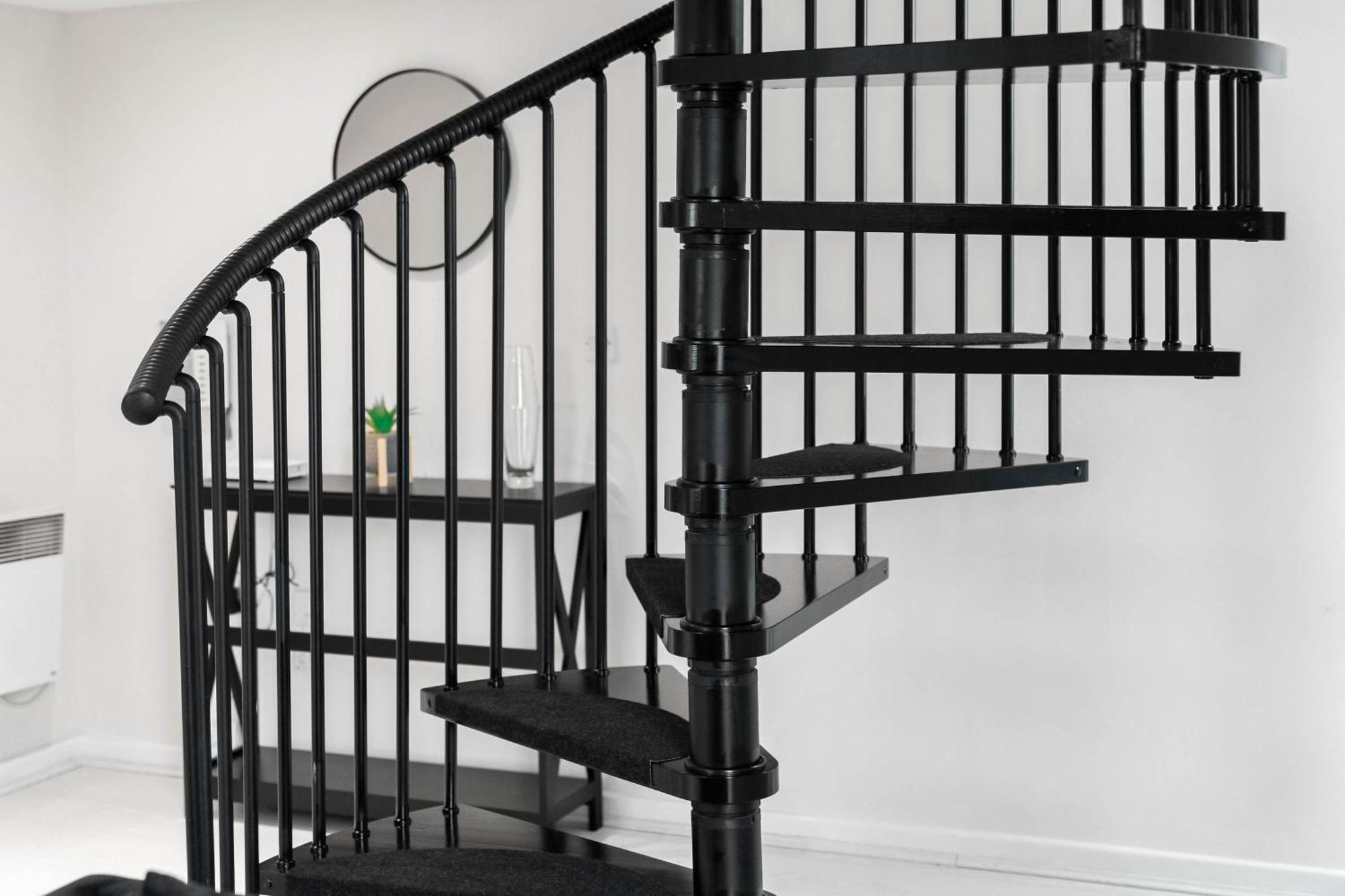 Apartment Duplex Penthouse - Centre - Secure Parking - Terrace - Rated - 1401m Birmingham
