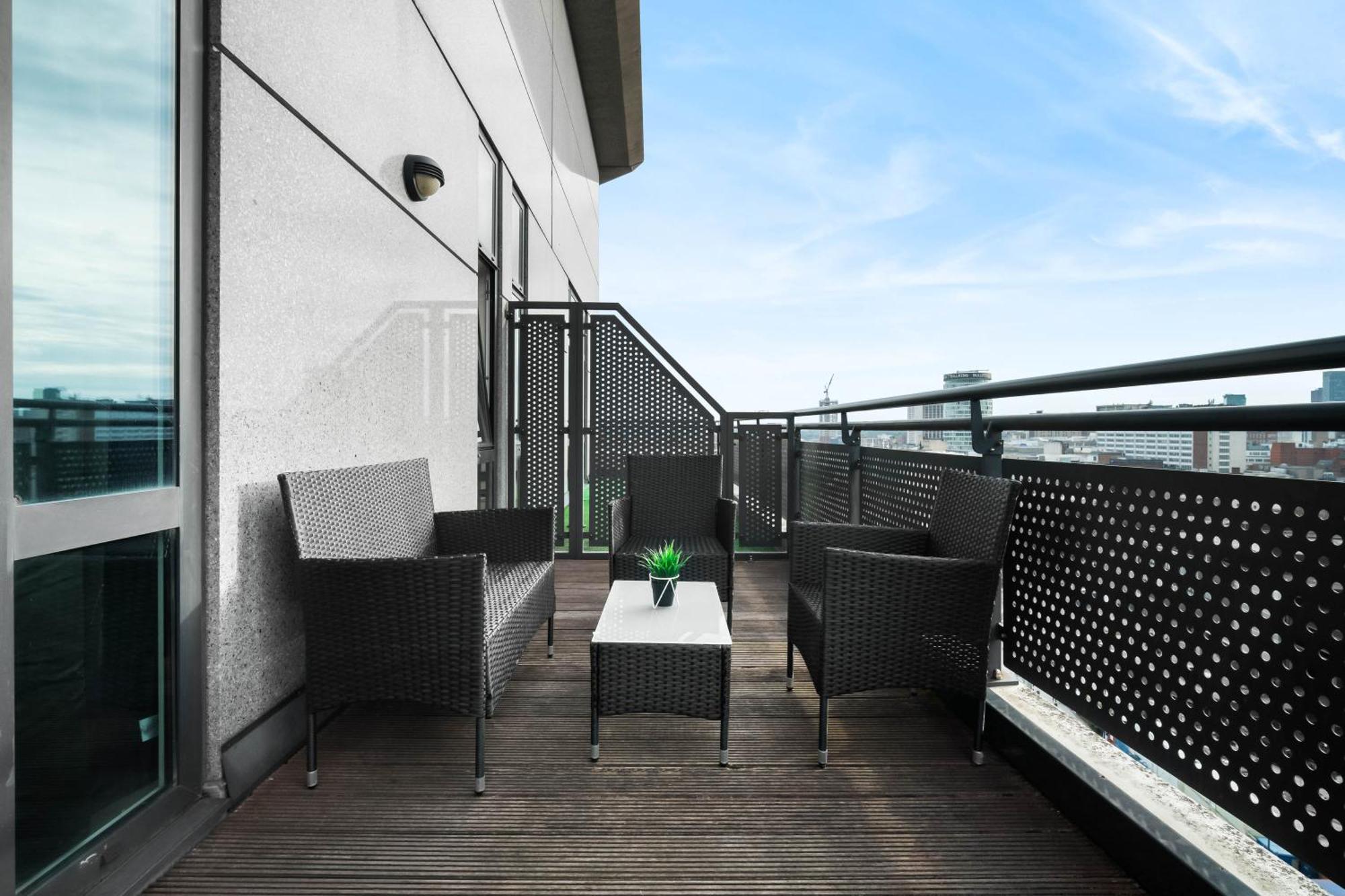 Duplex Penthouse - Centre - Secure Parking - Terrace - Rated - 1401m