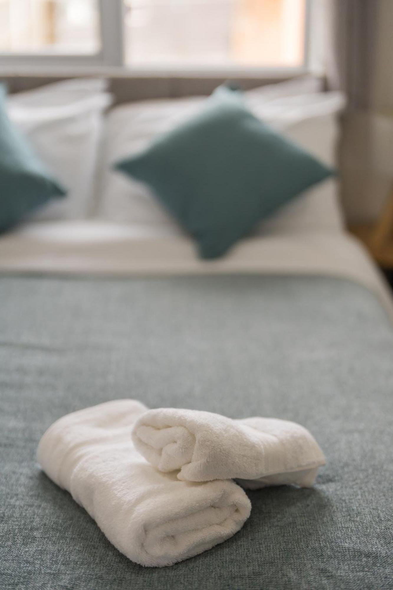 Spacious, Contractors, Long Term Discounts Holiday home Birmingham