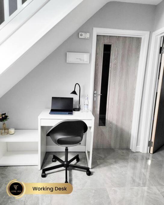 Holiday home Luxury 5-bedroom House, Center Birmingham