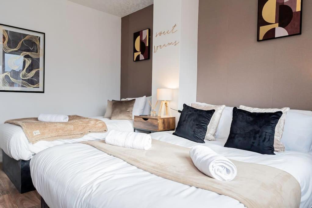 Holiday home Brays For Families, Contractors And Professionals Birmingham