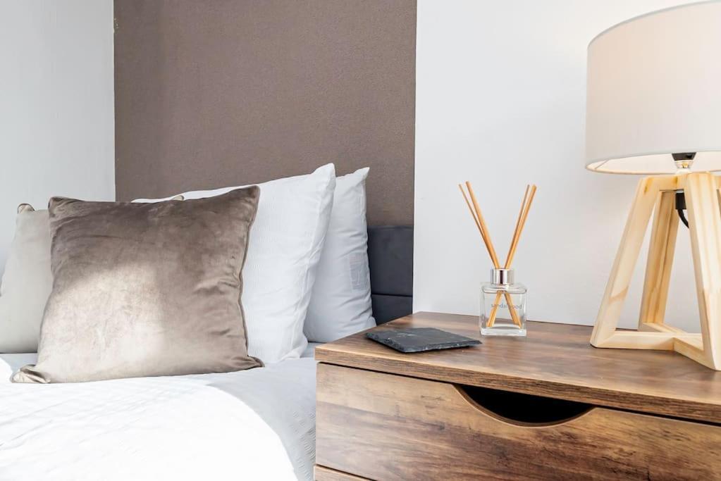 Brays For Families, Contractors And Professionals