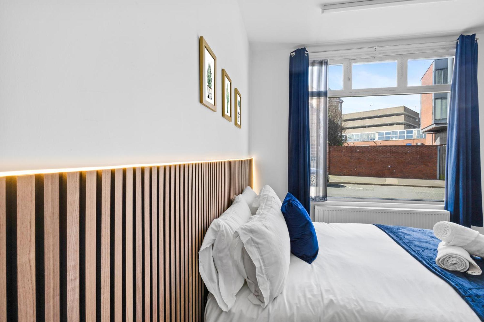 Apartment Chic In The Heart Of Birmingham's Jewellery Quarter Birmingham
