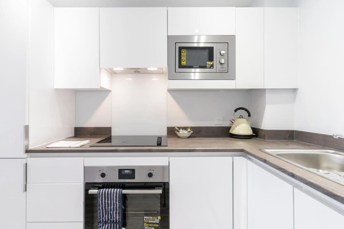 Apartment Contemporary 1 Bed *