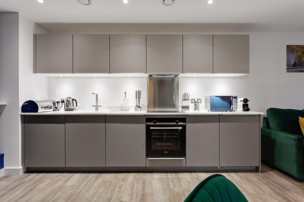 Stunning Modern 1br Flat In