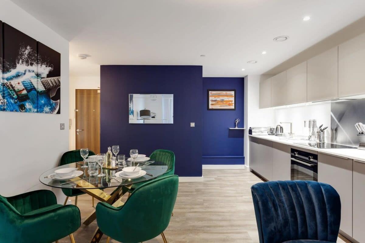 Stunning Modern 1br Flat In Apartment