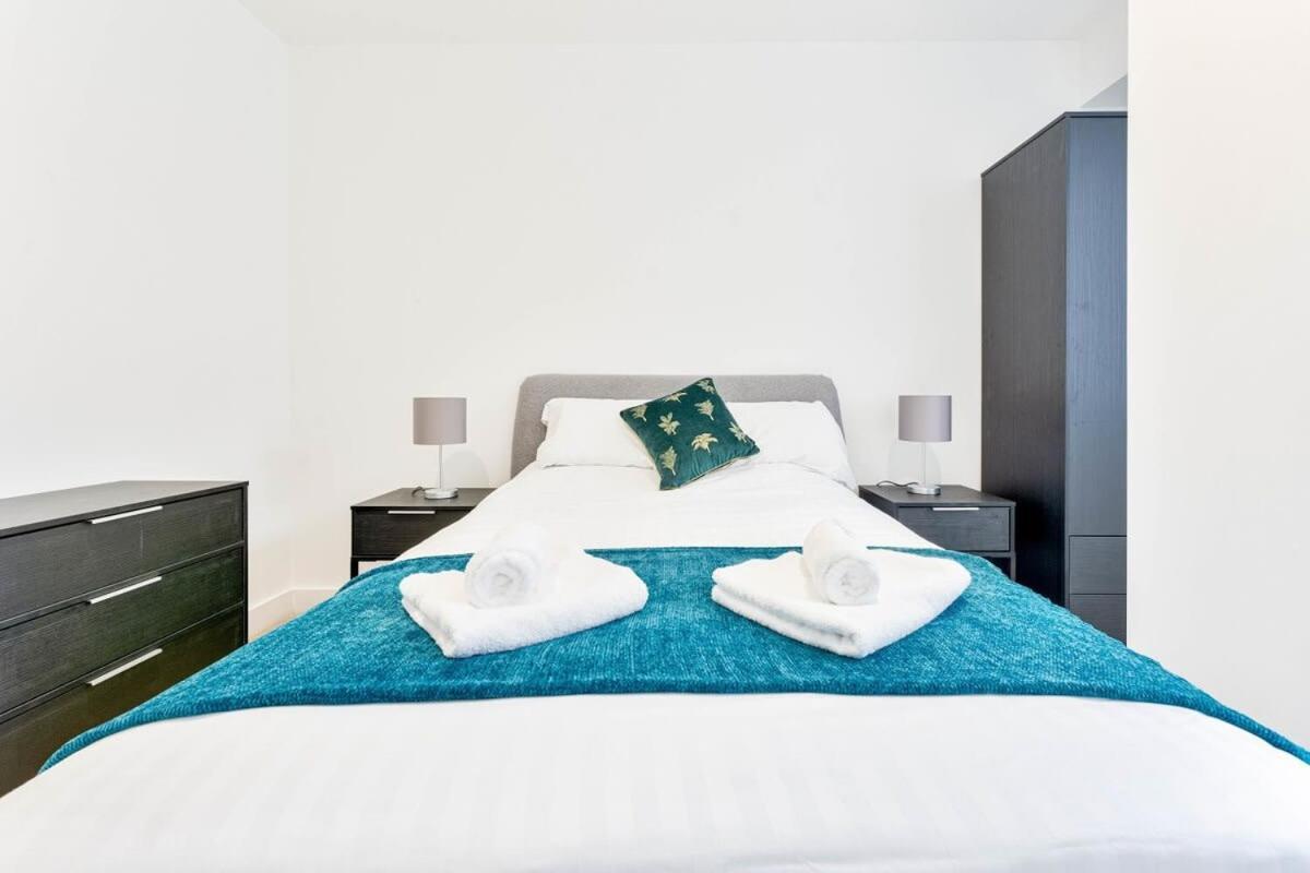 Modern And Stylish 2 Bed In Solihull Apartment Birmingham