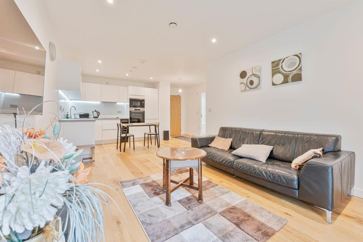 Apartment Smart 1 Bedroom In *