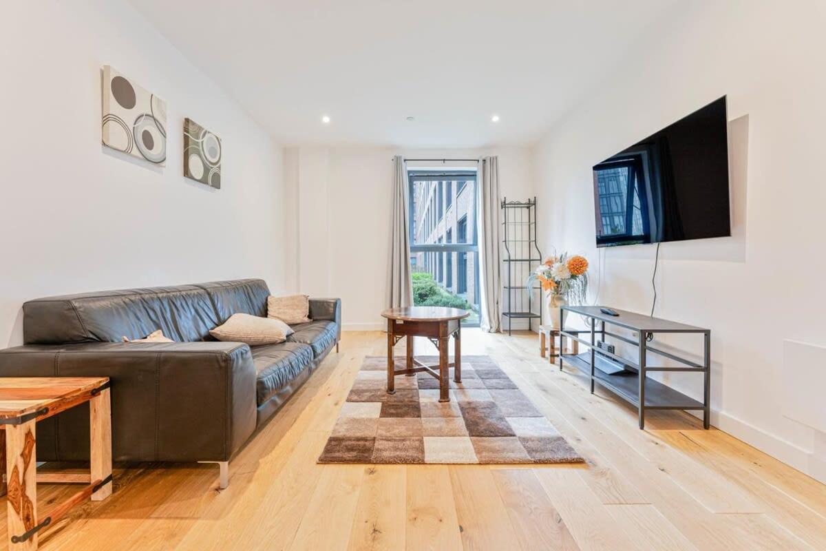 Apartment Smart 1 Bedroom In Birmingham