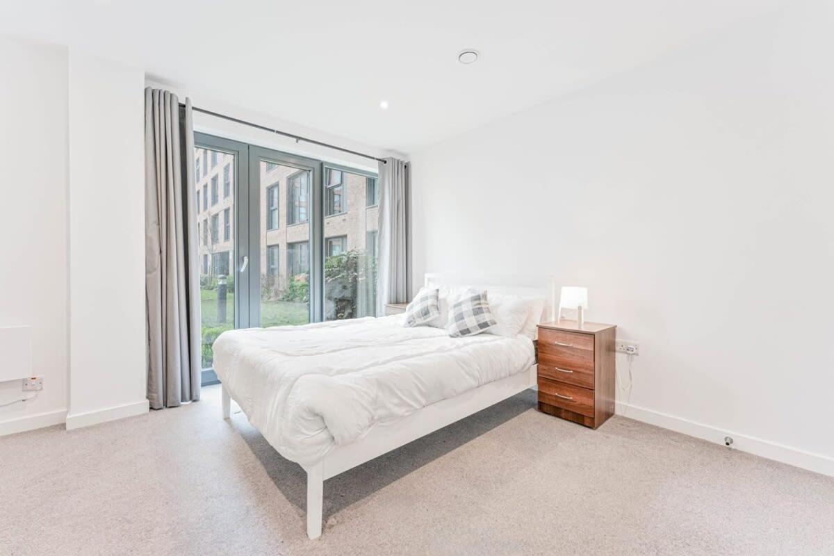 Smart 1 Bedroom In Apartment Birmingham