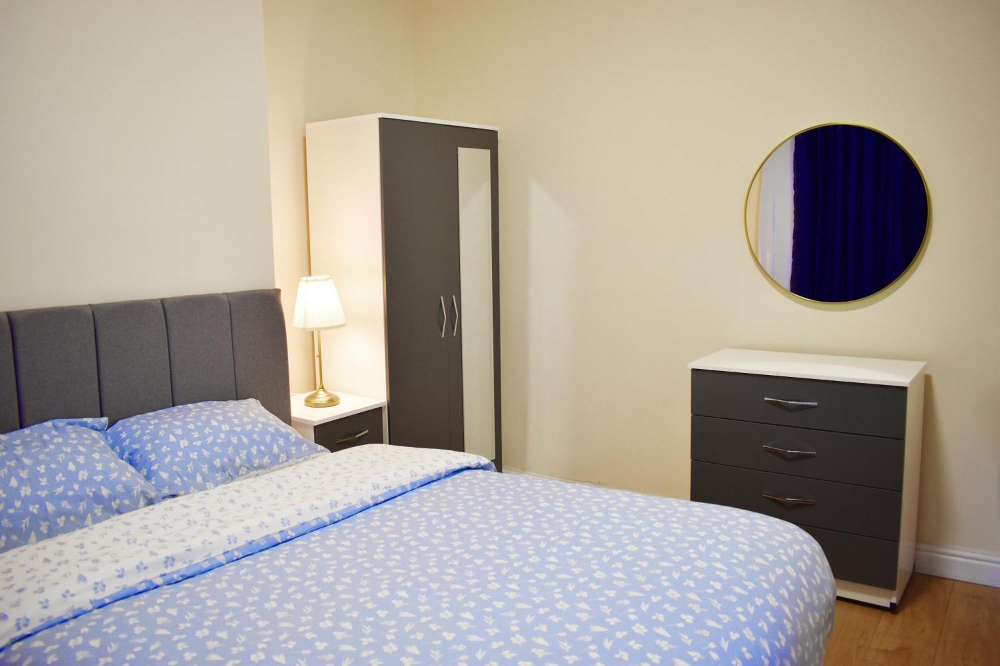 Homestay Centre In Edgbaston Near Stadium, Free Parking Birmingham