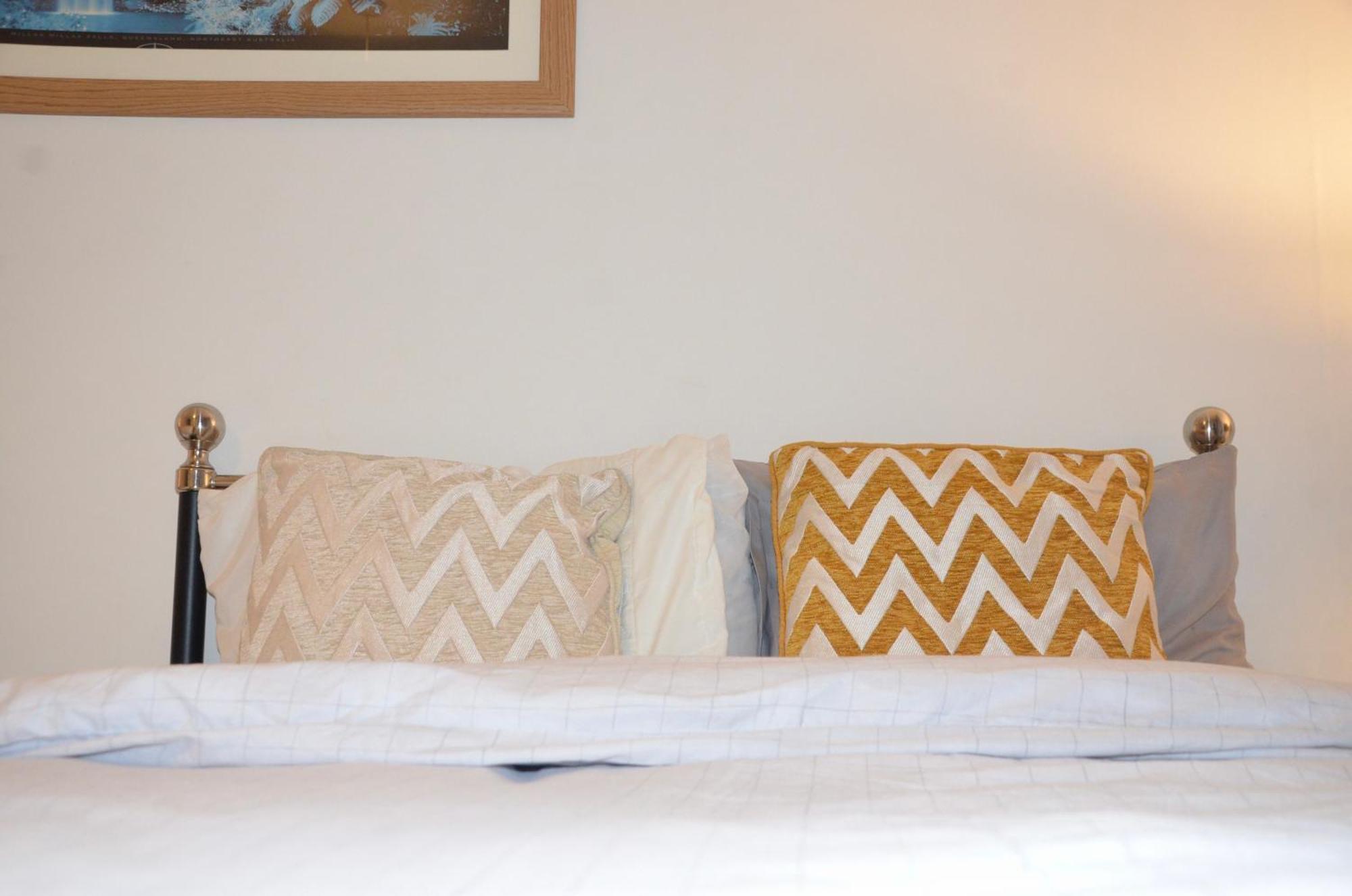 Apartment 2 Bed With Well Equipped Kitchen Perfect For Group Or Family