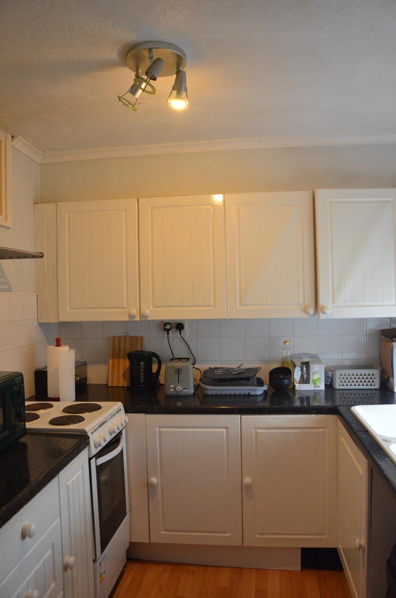 2 Bed With Well Equipped Kitchen Perfect For Group Or Family *