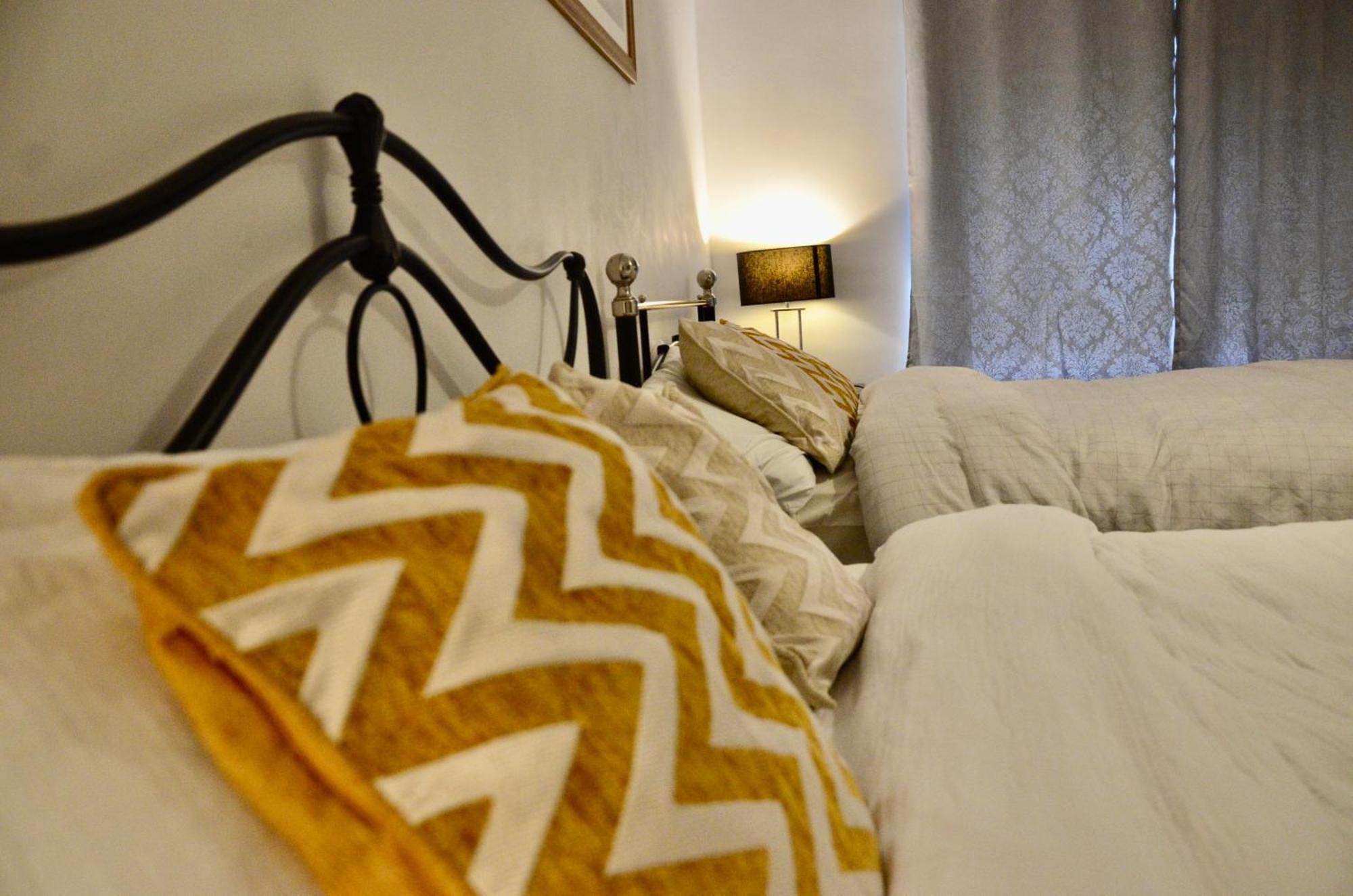 2 Bed With Well Equipped Kitchen Perfect For Group Or Family