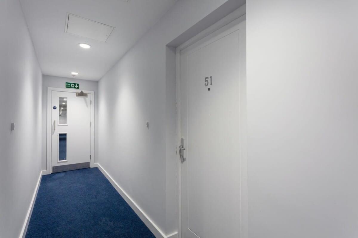 Stylish 1 Bed Flat In Central Birmingham