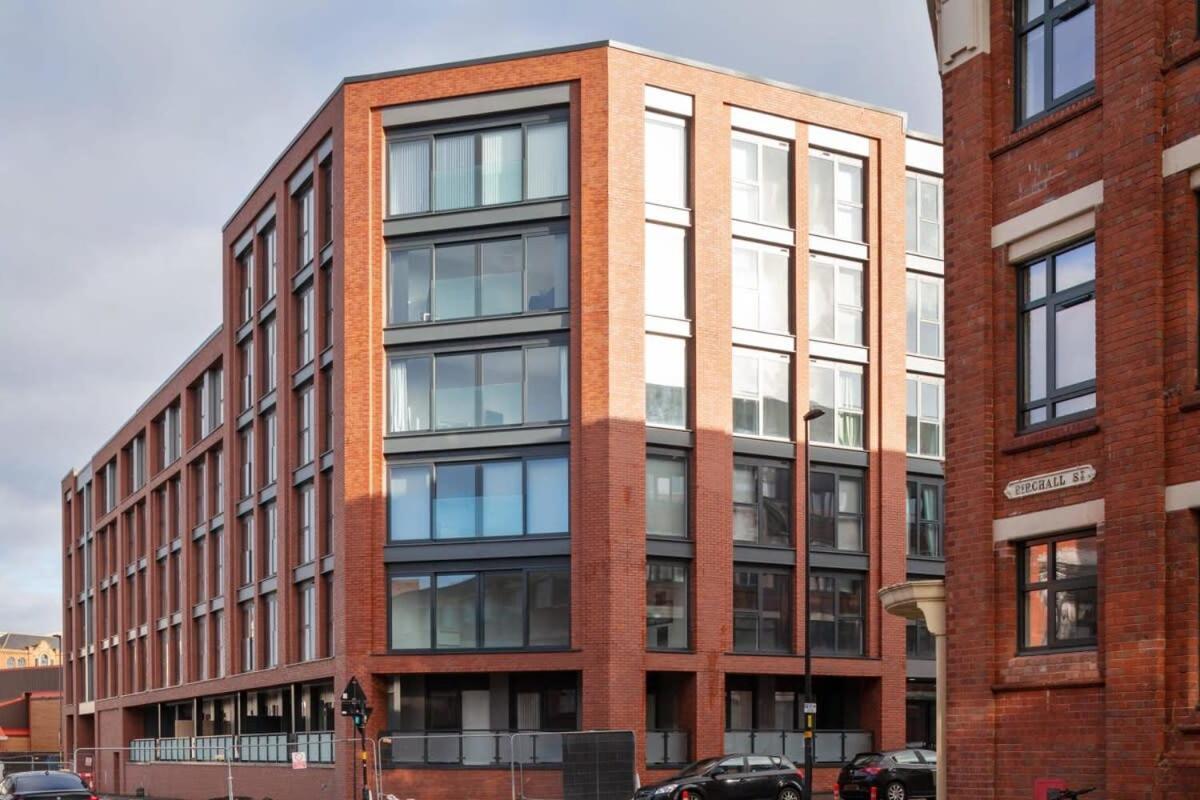 Stylish Contemporary 1br In *