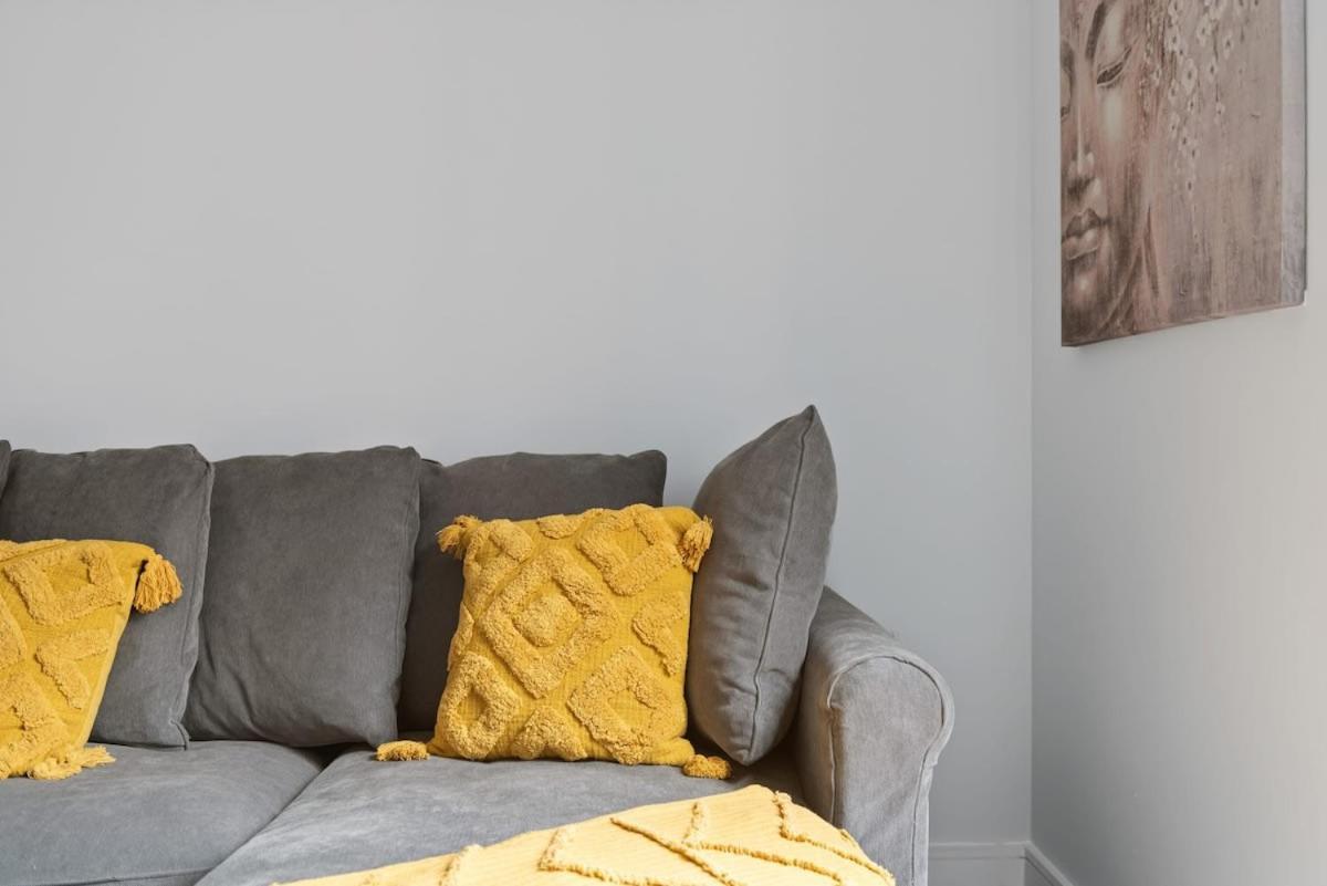 Beautiful And Stylish 1 Bedroom In Apartment Birmingham