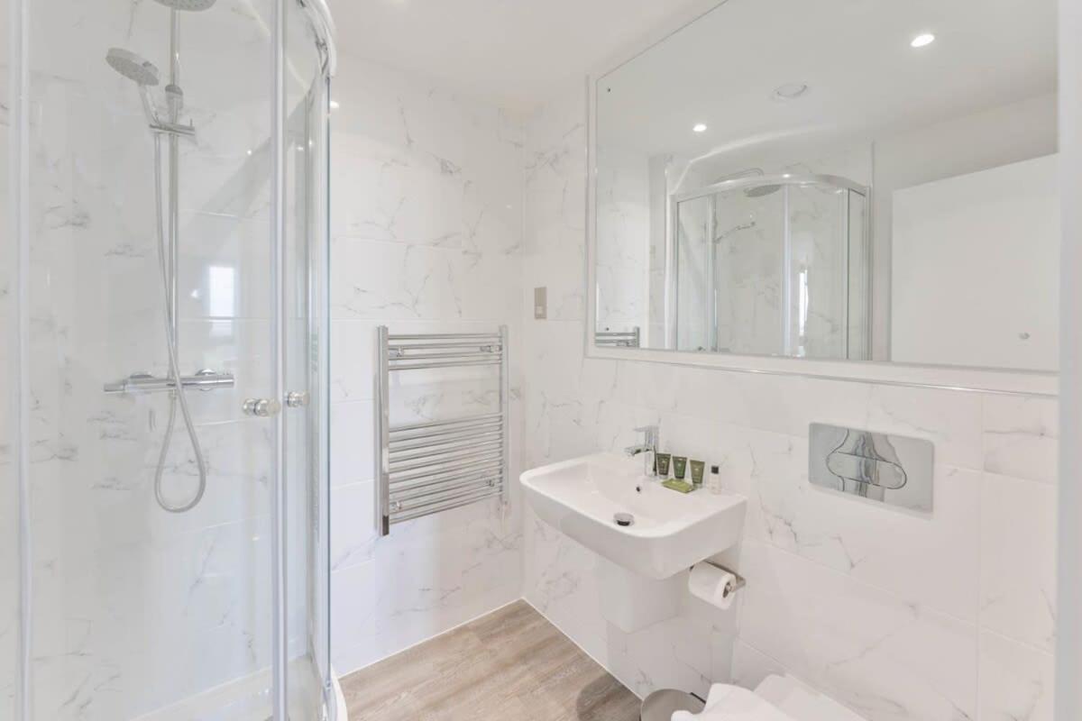 Stunning 2 Bed In Birmingham