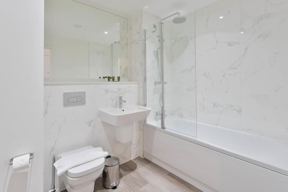 Stunning 2 Bed In