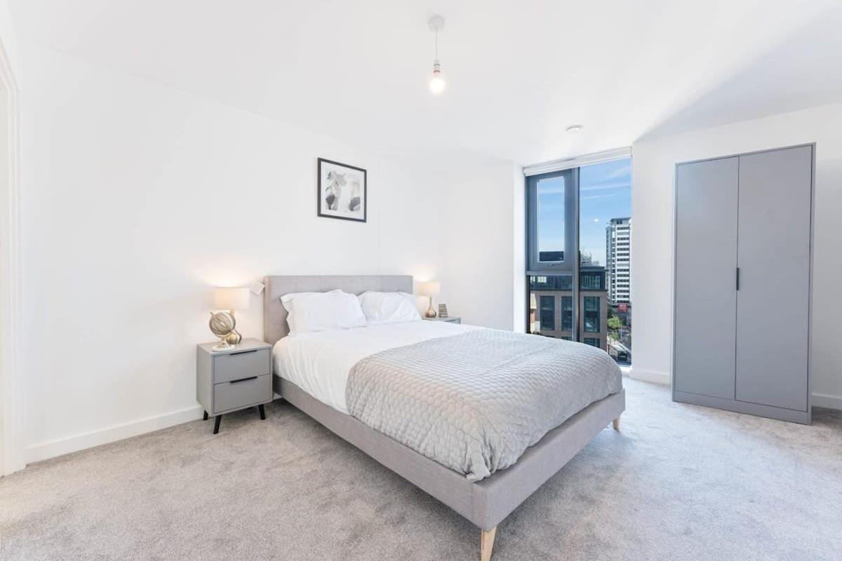 Apartment Stunning Modern 2 Bed In Birmingham