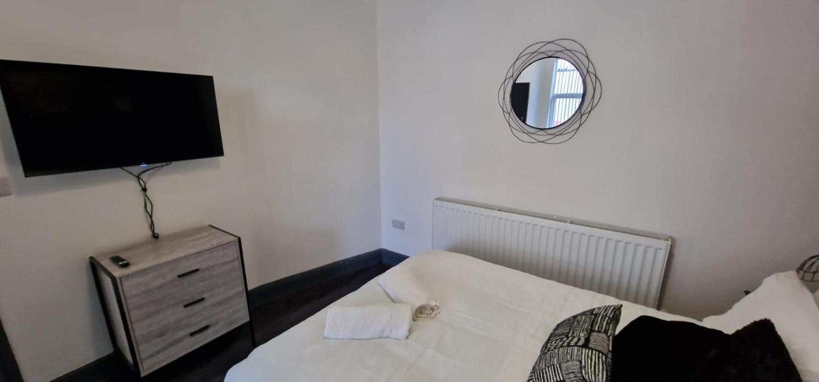 Holiday home Modern 7-br Retreat Ensuite *