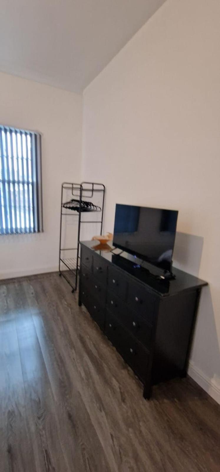 Holiday home Modern 7-br Retreat Ensuite Birmingham