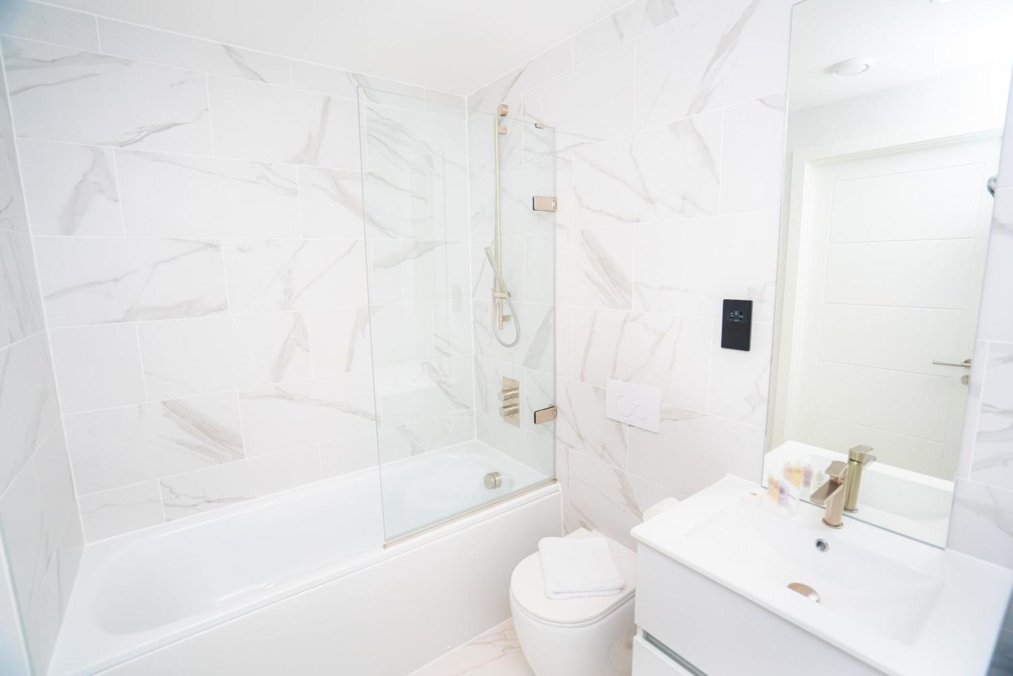 Smart 2 Bedroom Apartment Birmingham