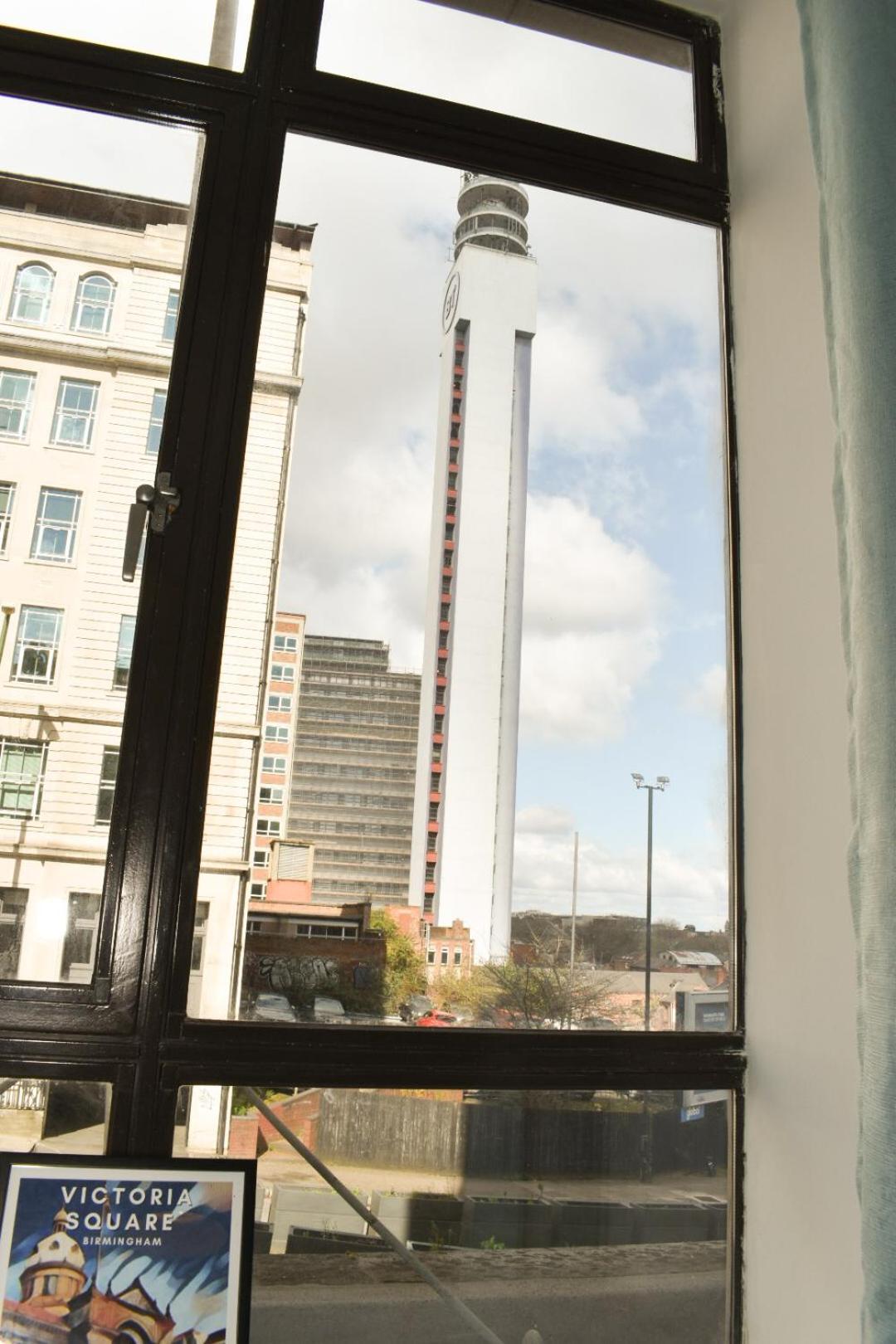 Vibrant Serviced In Central * Birmingham