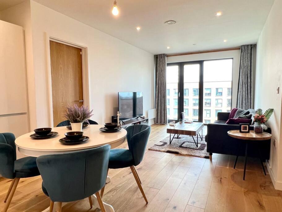 Serenity Suite: 2 Bedroom Birmingham