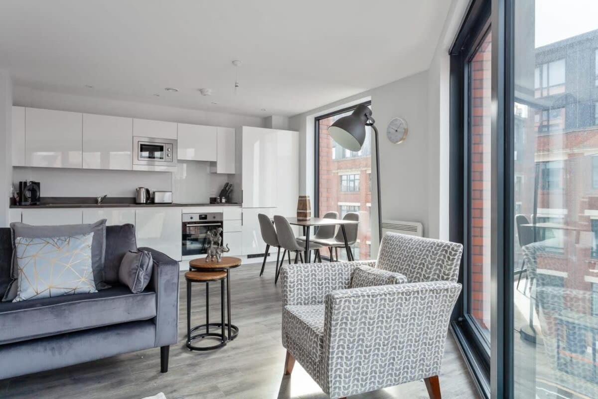 Modern & Spacious In Birmingham