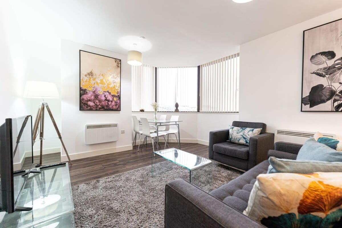Sevenstays Bham City Centre 1 Bed - Free Parking * Birmingham